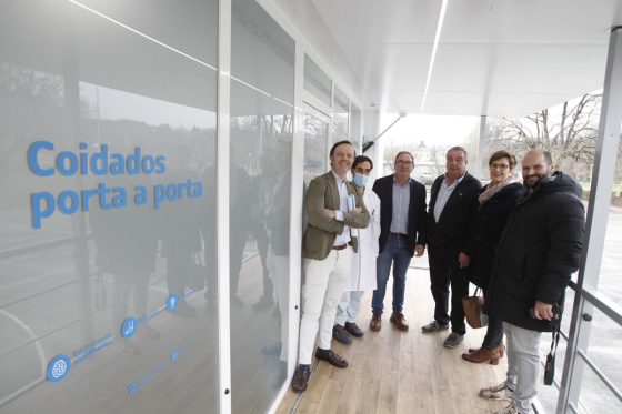 A Xunta ofrece coidados sociosanitarios gratuítos aos veciños de máis idade de Bóveda